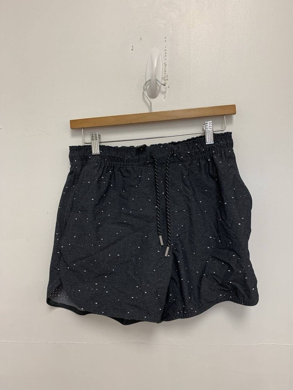 Legends Luka Splatter Shorts Mens S Black Athletic Performance Lined Gym